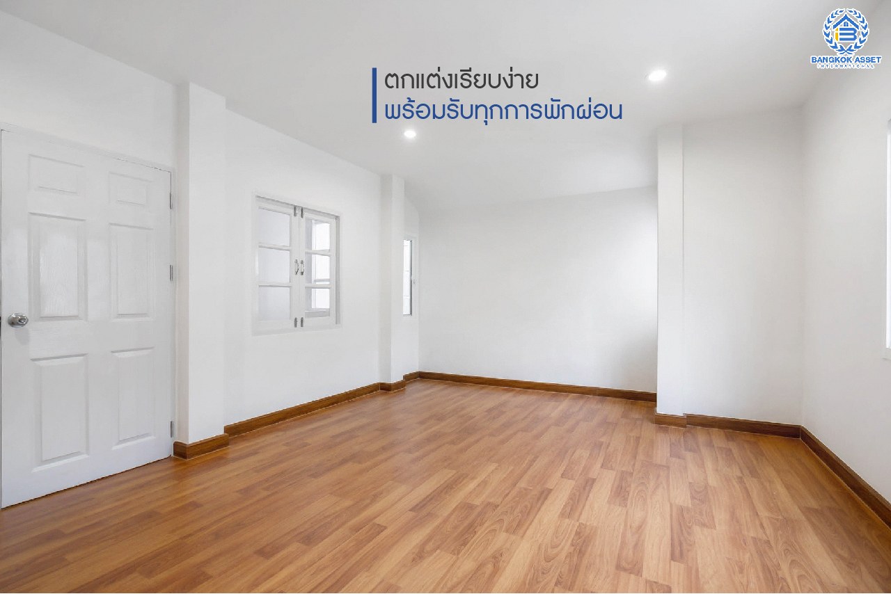 บ้านมือสองตกแต่งใหม่ หลังใหญ่ เล่นระดับ ม.เศรณี ดอนเมือง-สรงประภา เนื้อที่ 26.2 ตร.ว. ฟังก์ชั่นจัดเต็ม 4 ห้องนอน 3 ห้องน้ำ ตอบโจทย์ครอบครัวใหญ่ มีความเป็นส่วนตัว เดินทางเข้าสู่ใจกลางเมืองได้อย่างสะดวกสบาย ใกล้สนามบินดอนเมือง ทางด่วนศรีสมาน และรถไฟฟ้าสายสีแดง...